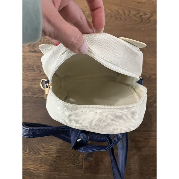 Hello kitty Mini Backpack, leather crossbody bag - Picture 5 of 5